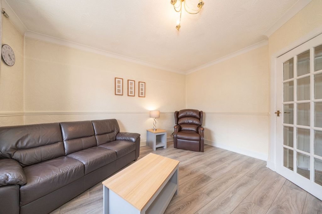Additional image 10 of 2 bed flat for saleJubilee Road, Whitburn EH47
