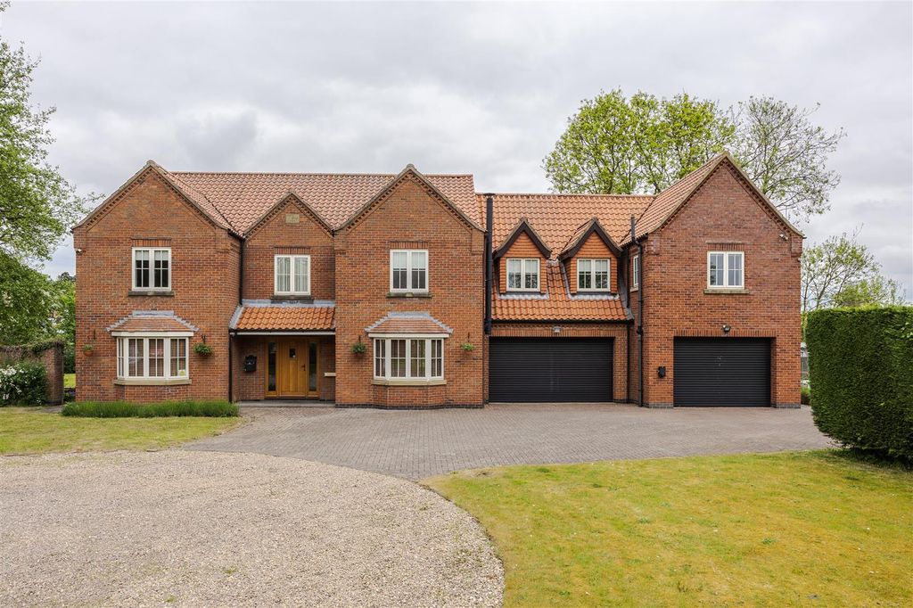 Additional image 34 of 5 bed detached house for saleHaytons Lane, Appleby DN15