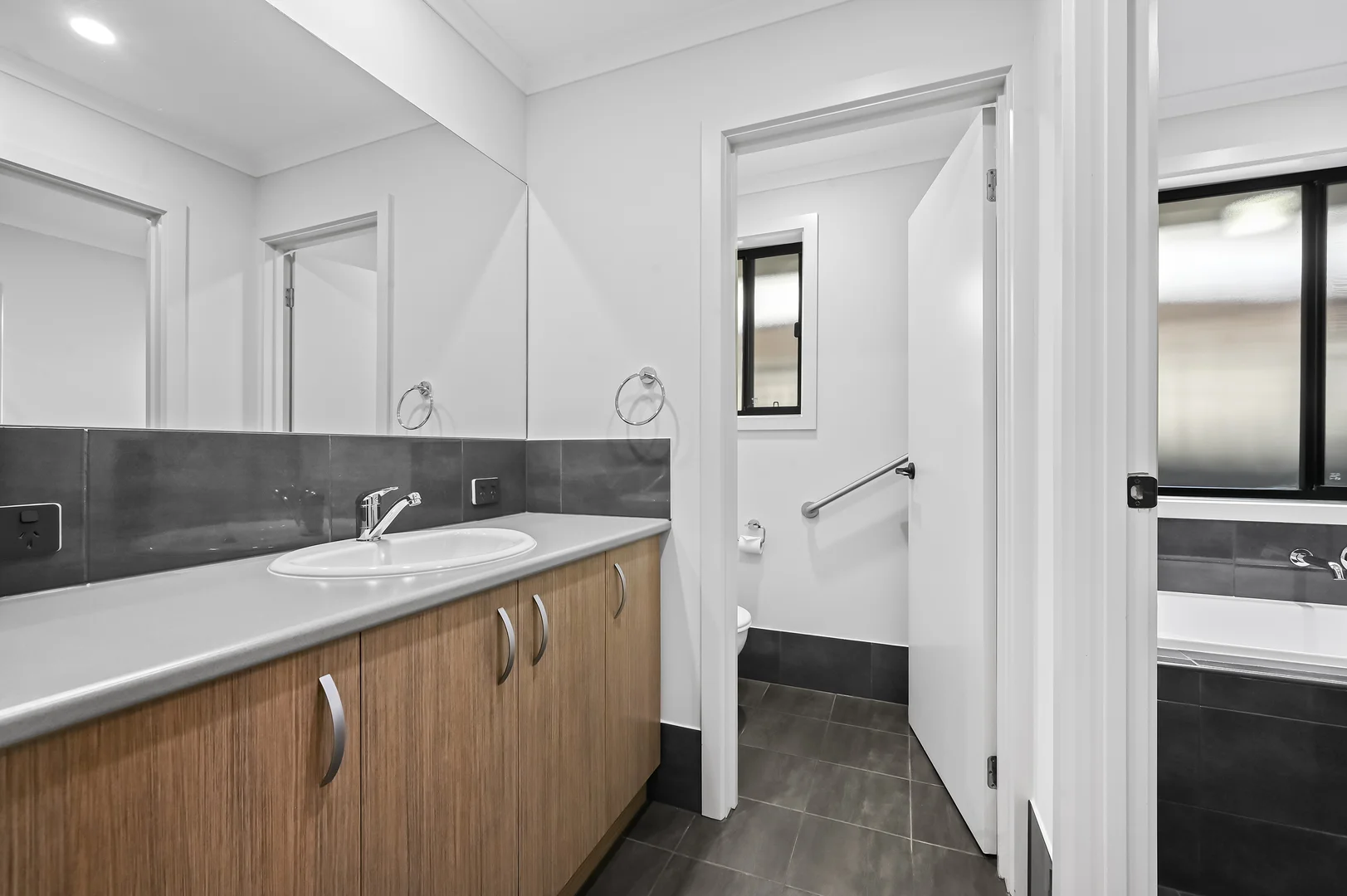 Additional image 18 of 24 Sandalwood Road, Davoren Park SA 5113