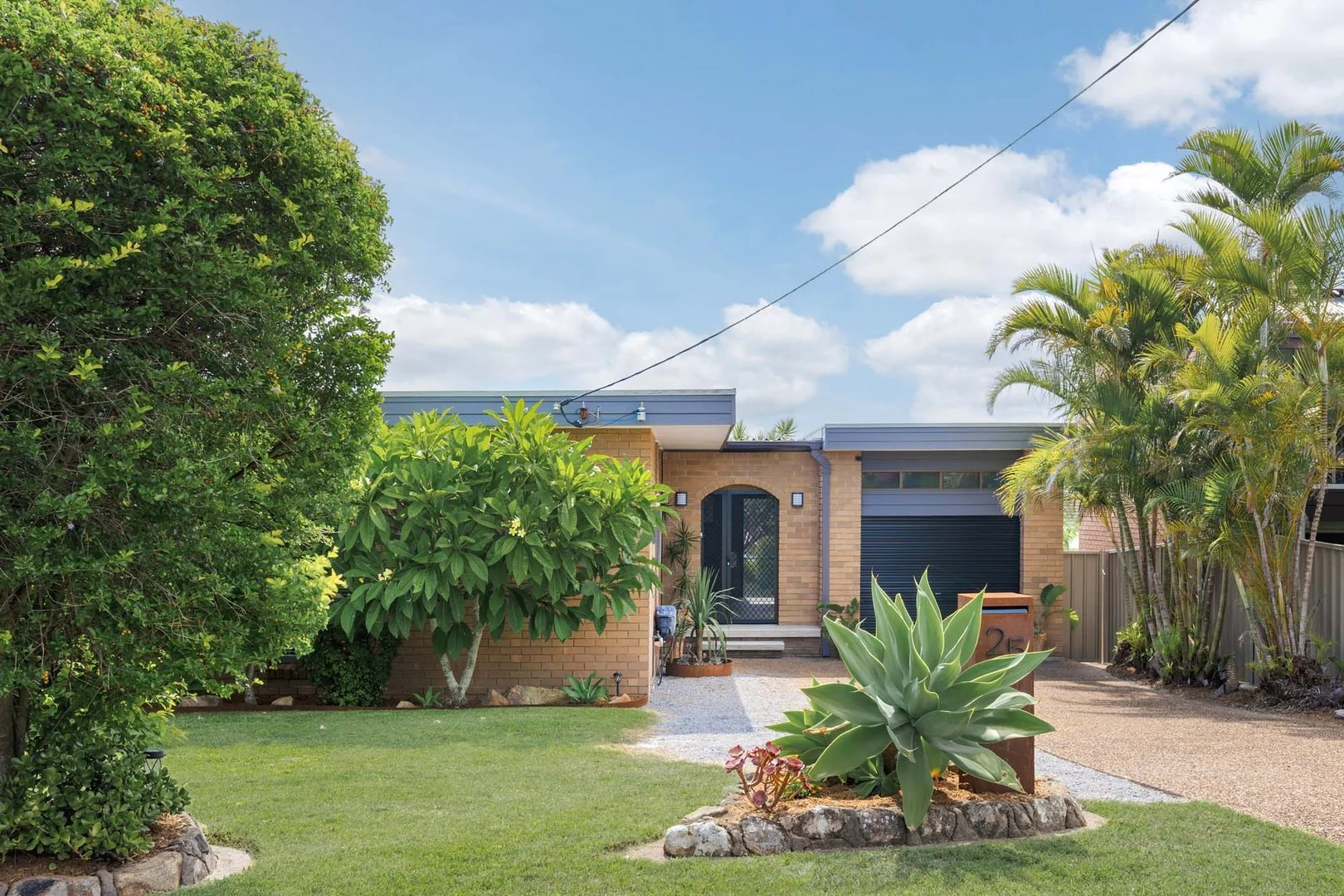25 Vista Avenue, Soldiers Point NSW 2317