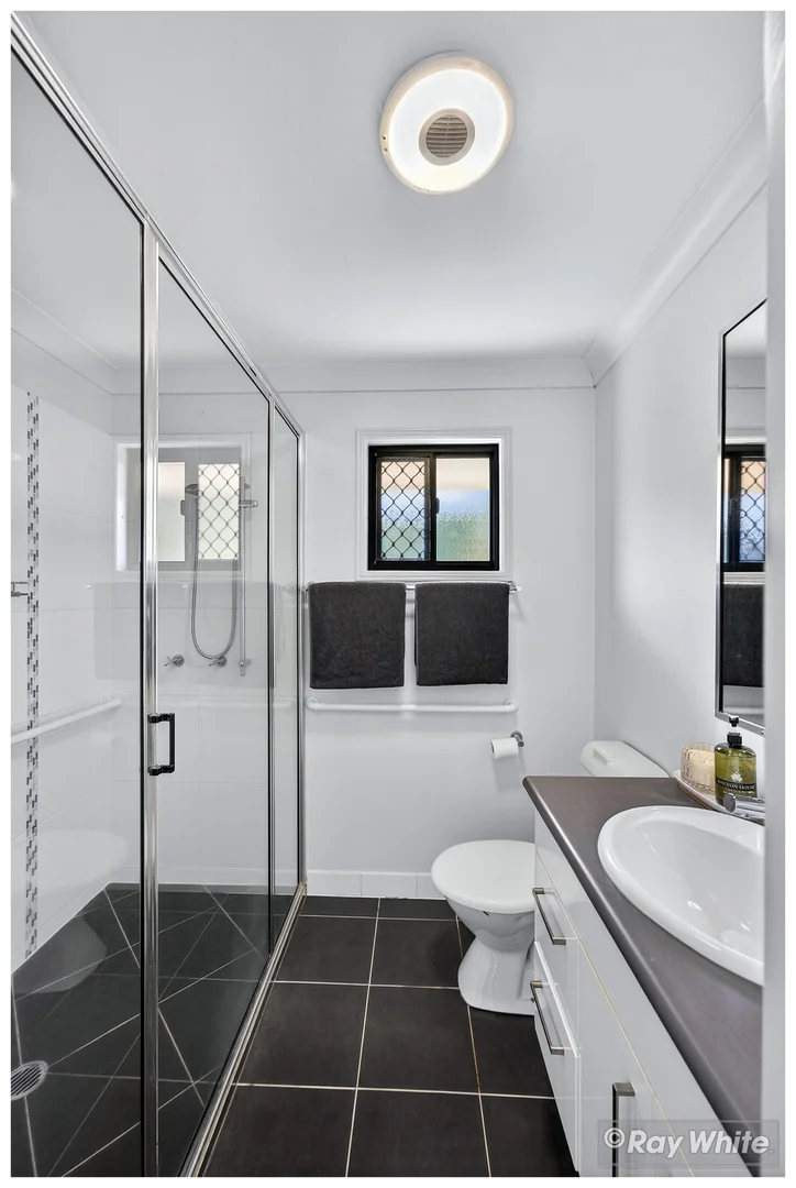 Additional image 15 of 15 Laird Avenue, Norman Gardens QLD 4701