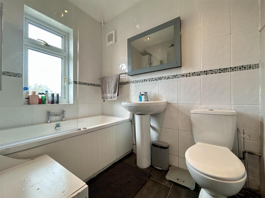 Additional image 14 of Springfield Drive, Halesowen