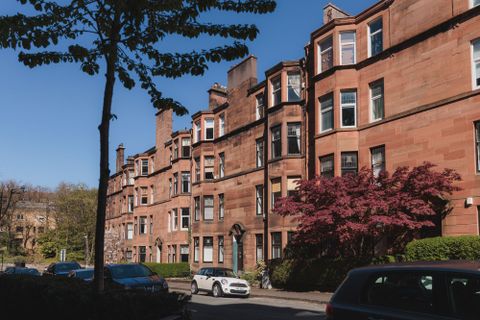 8 Hyndland Avenue, Partickhill G11