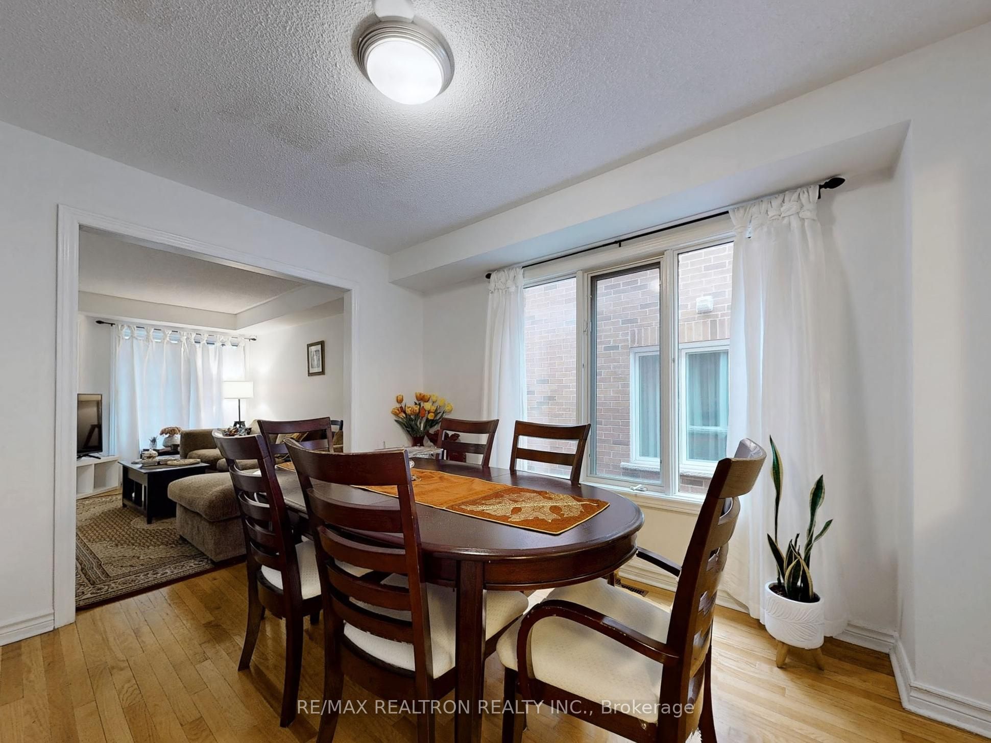 Additional image 3 of 99 Widdifield Avenue, Newmarket, ON, L3X 1Z3