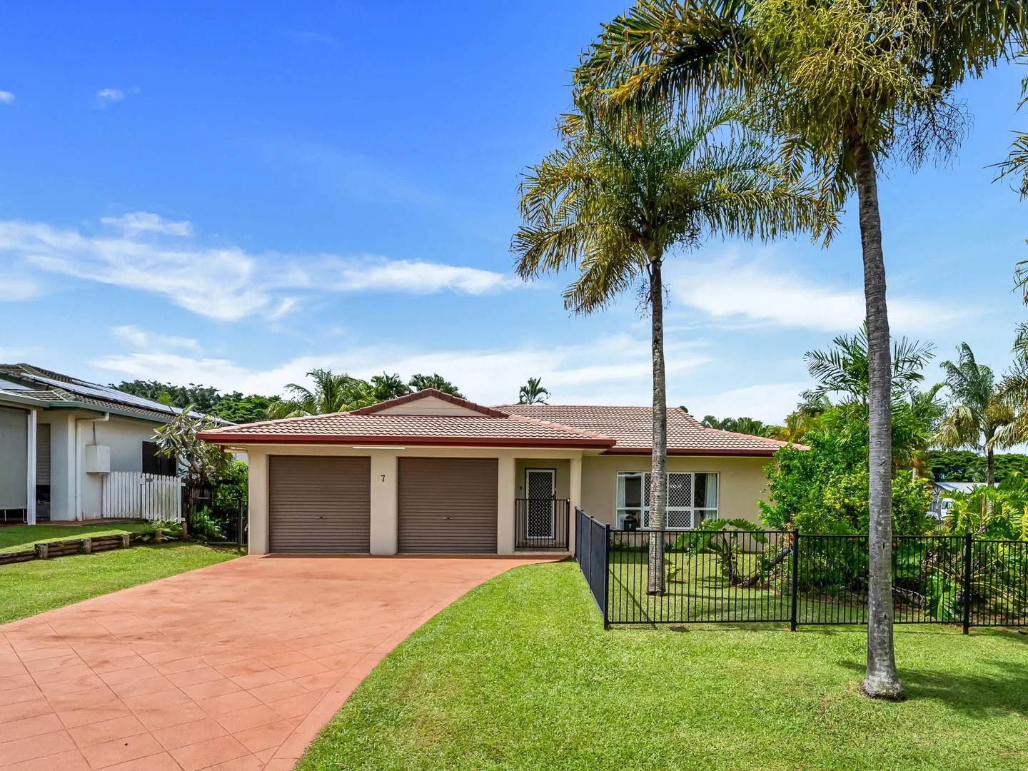 Additional image 32 of 7 Grimes Close, Kanimbla QLD 4870
