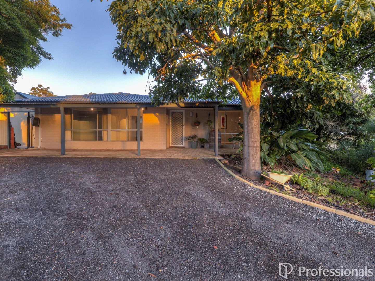 Additional image 26 of 2 Fletcher Road, Lesmurdie WA 6076