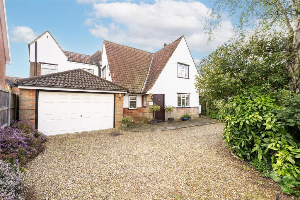 Cornwall Road, Harpenden