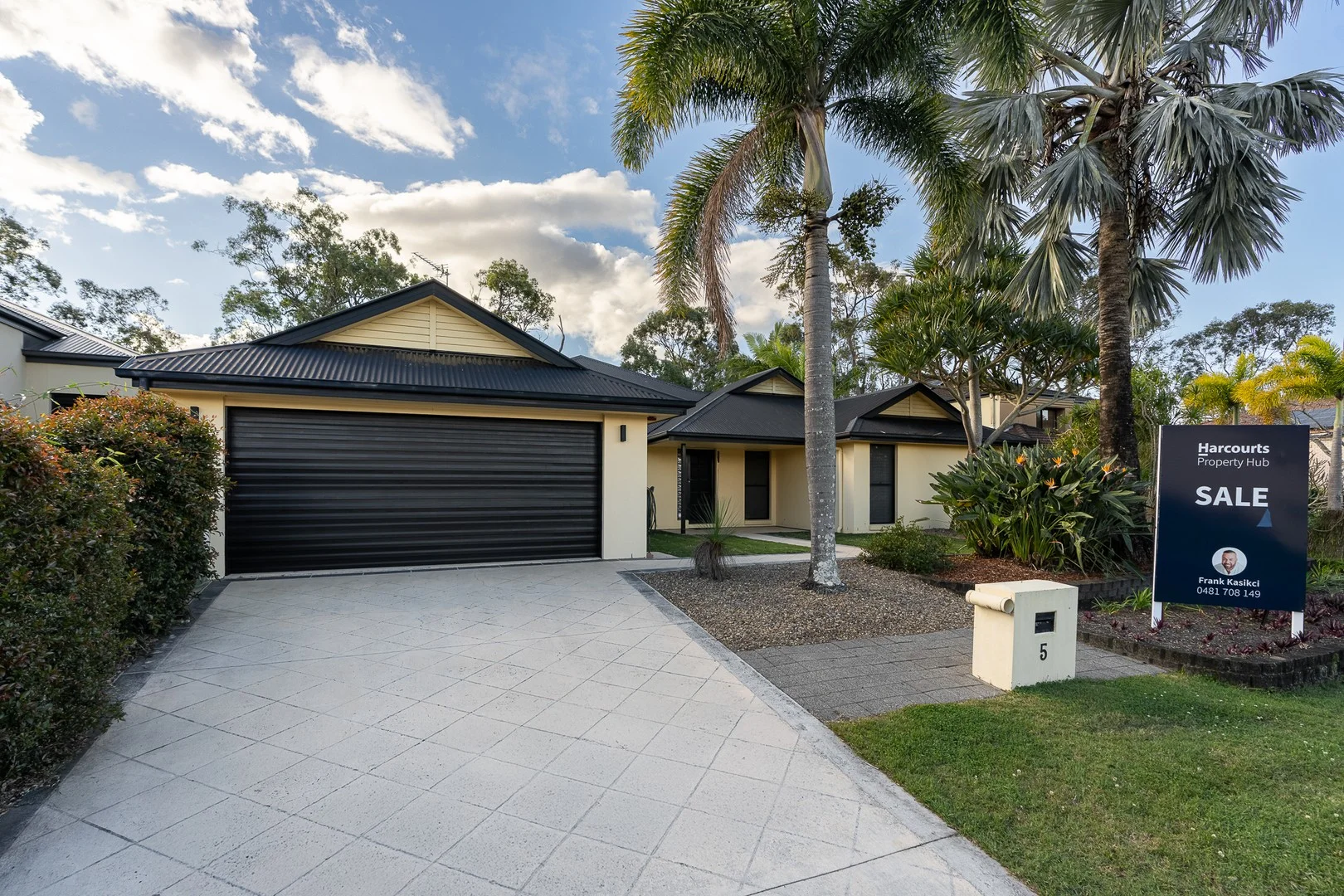 5 Straite Drive, Robina QLD 4226