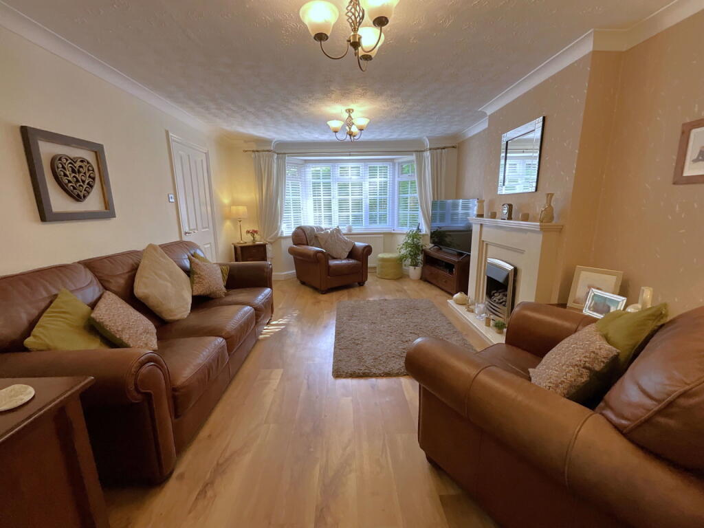 Additional image 3 of HALESOWEN, Cloister Drive