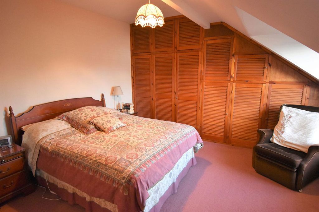 Additional image 13 of 3 bed semi-detached house for saleSouth Parade, Tenby SA70
