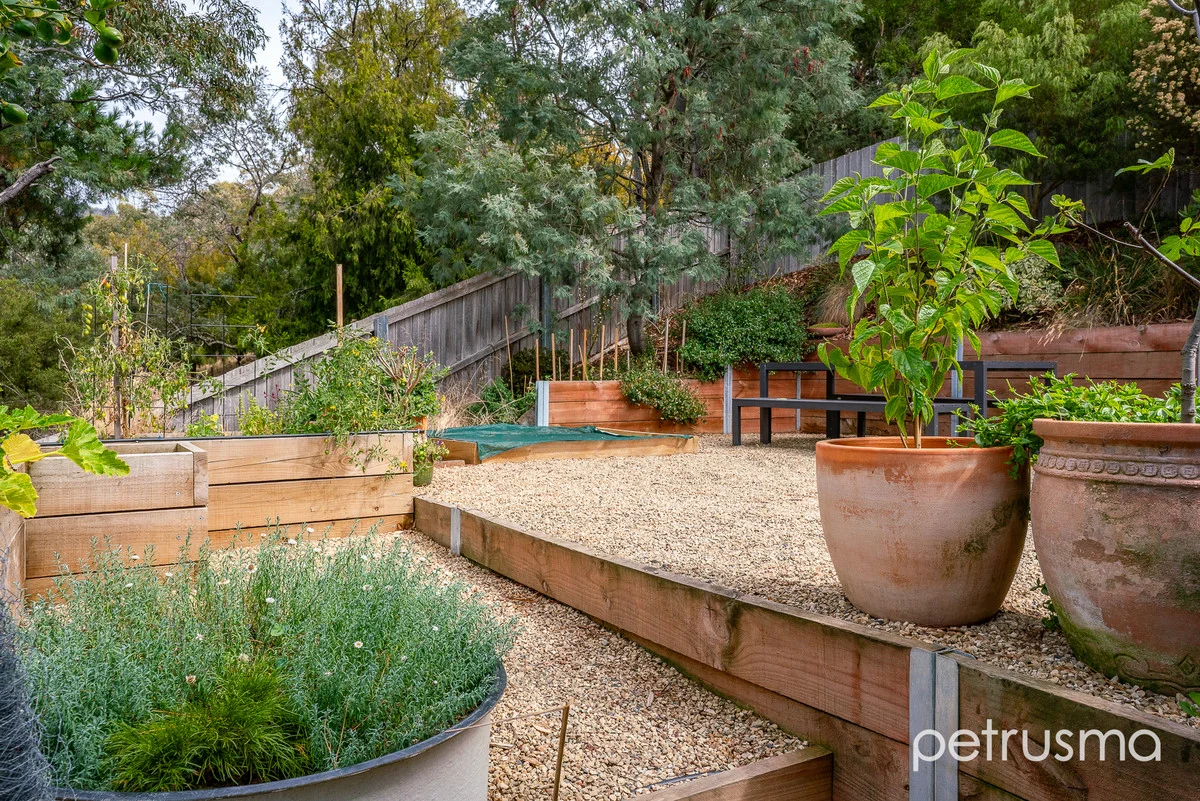 Additional image 16 of 2/11a Daly Road, Lenah Valley TAS 7008
