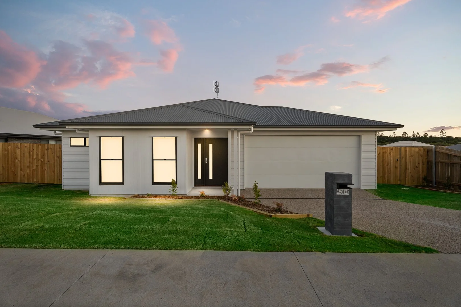 210 Christensen Street, Urraween QLD 4655