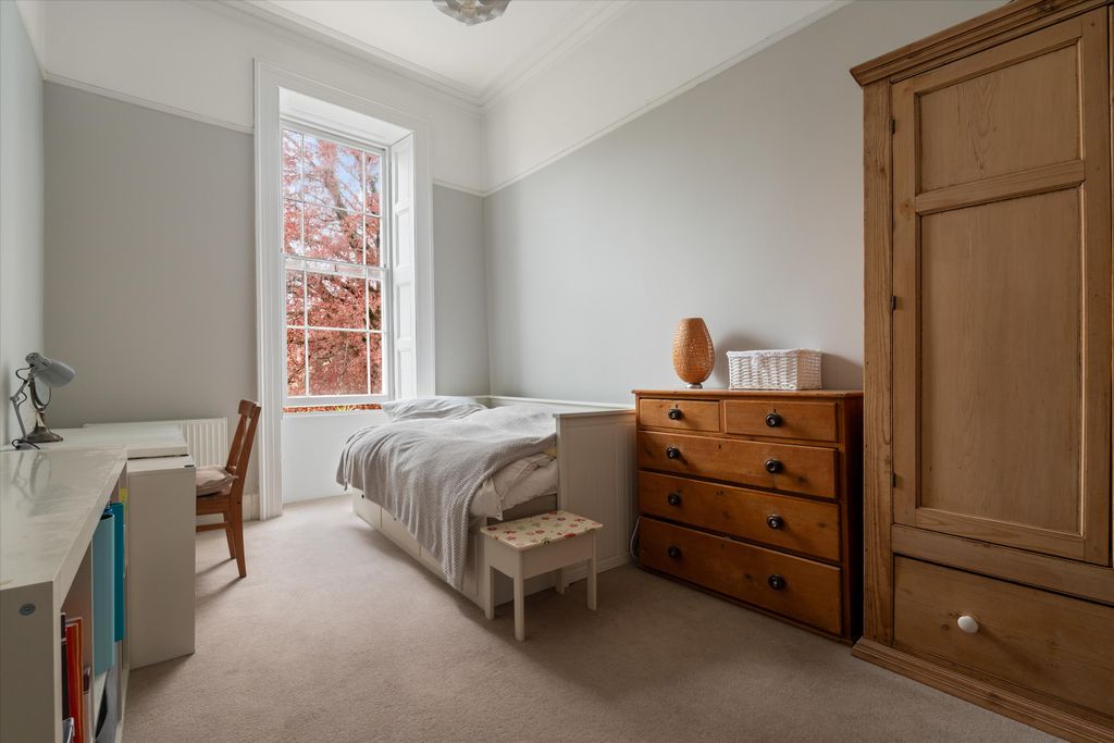 Additional image 9 of 3 bed maisonette for saleOakfield Road, Clifton, Bristol BS8