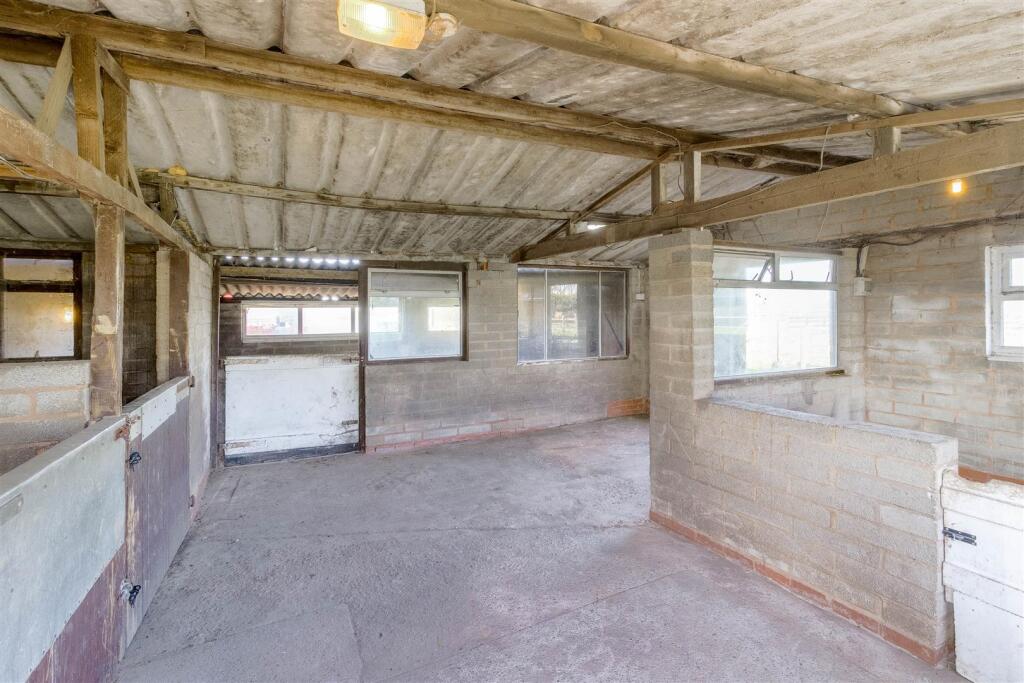 Additional image 26 of Clifton Road, No Mans Heath, B79