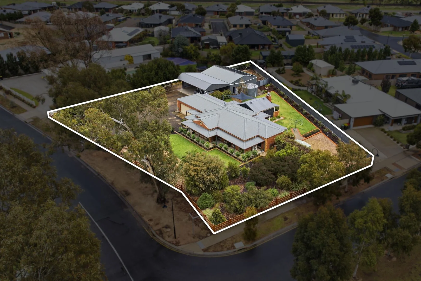 Additional image 19 of 169 Ironstone Road, Ascot VIC 3551