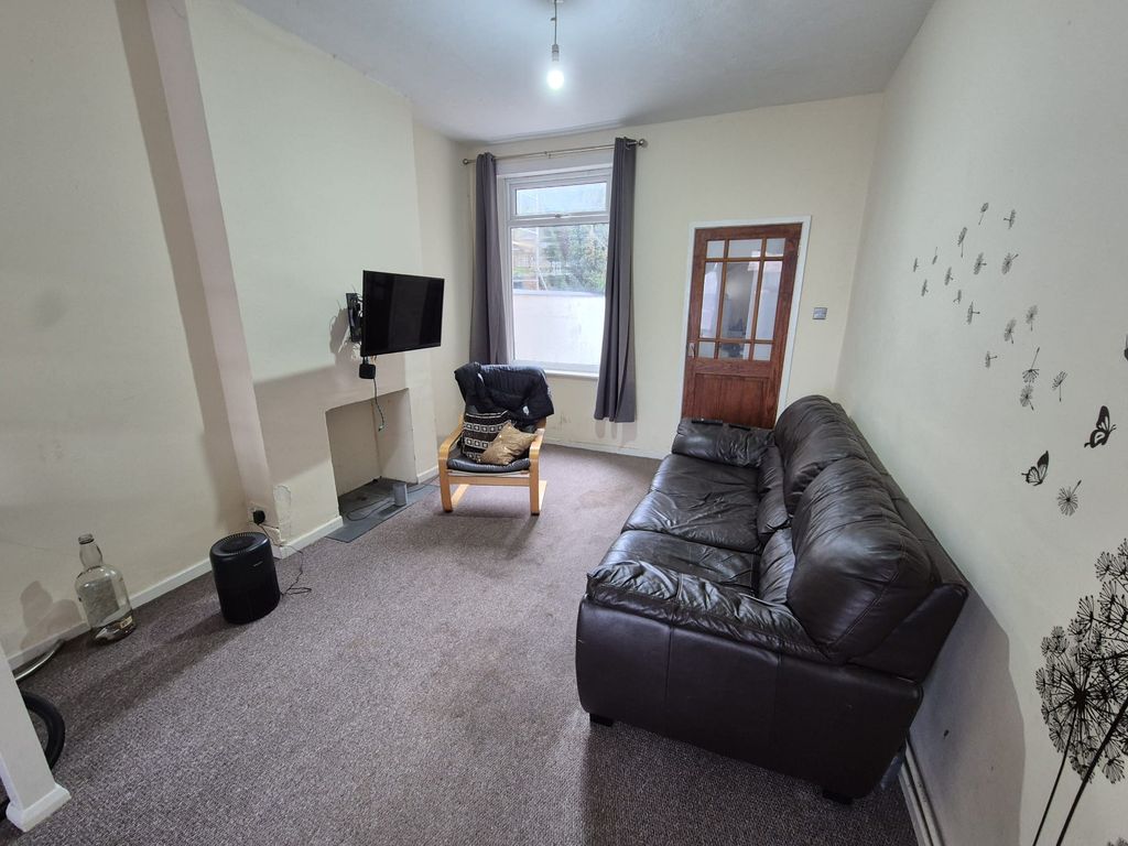 Additional image 3 of 2 bed terraced house for salePool Road, Leicester LE3