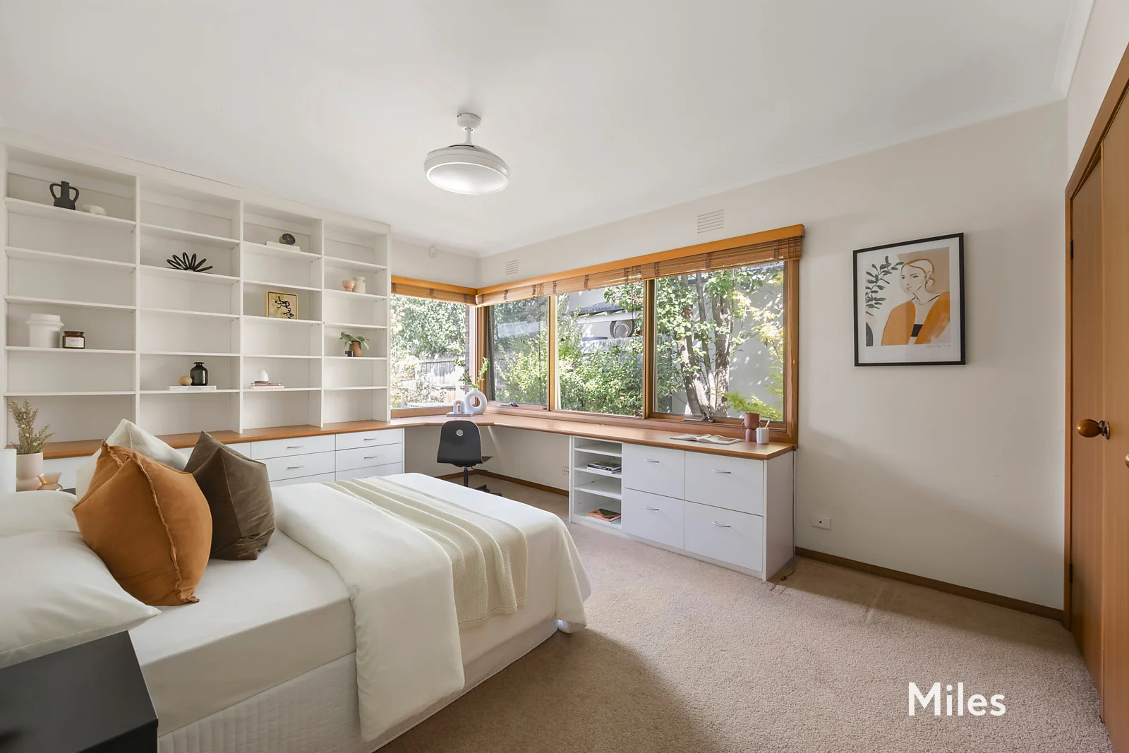 Additional image 7 of 1/94 Locksley Road, Ivanhoe VIC 3079