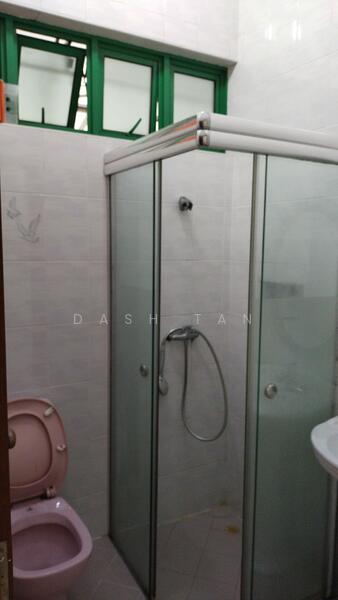 108A University Road photo 4