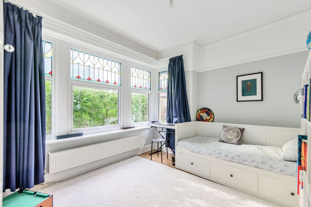 Additional image 16 of 4 bed terraced house for saleDragon Parade, Harrogate HG1