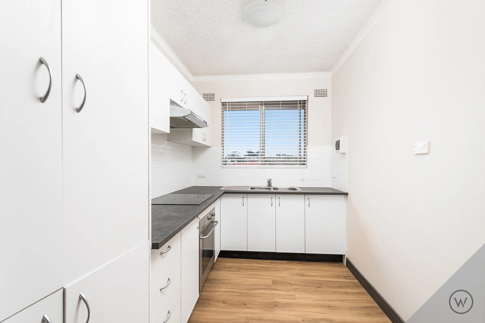 12/58 Cronulla Street, Carlton NSW 2218