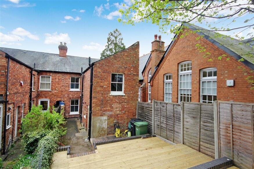 Victoria Road, Harpenden, AL5 photo 2