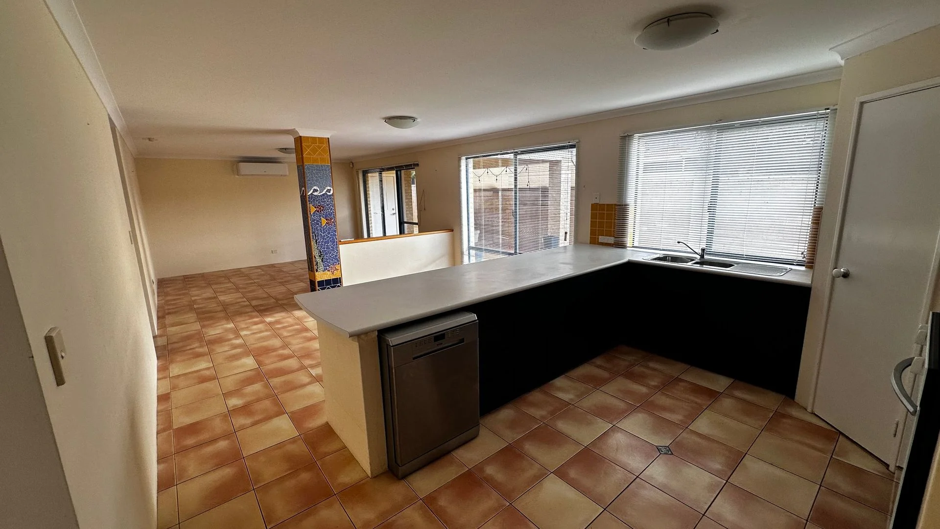 Additional image 2 of 20 Mulgrave Loop, Mindarie WA 6030