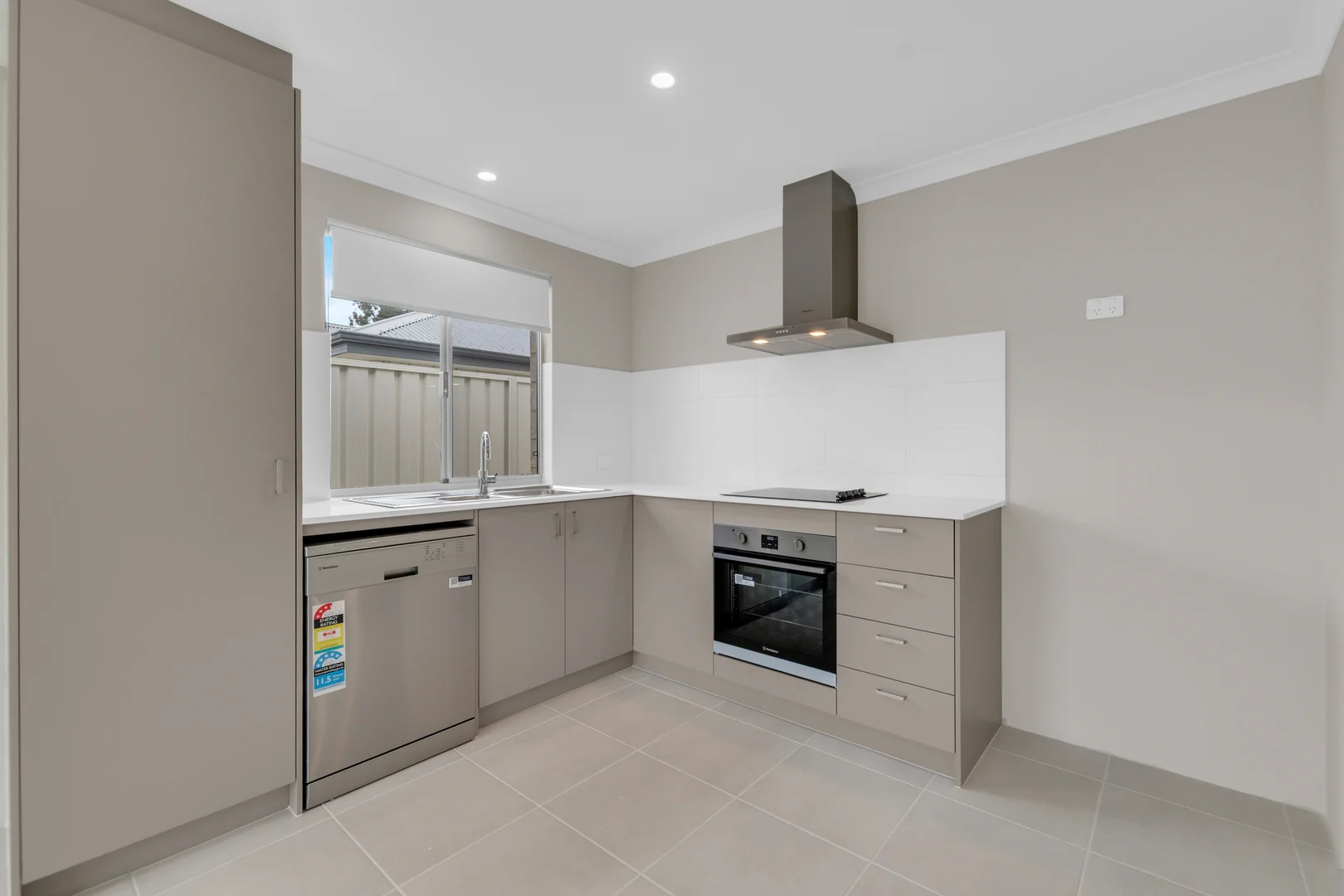 83b Hampton Road, Pinjarra WA 6208 photo 4