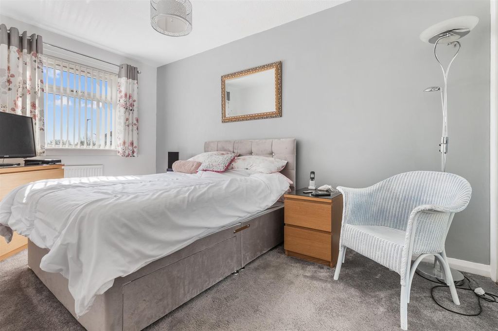 Additional image 23 of 2 bed flat for saleJane Rae Gardens, Clydebank G81