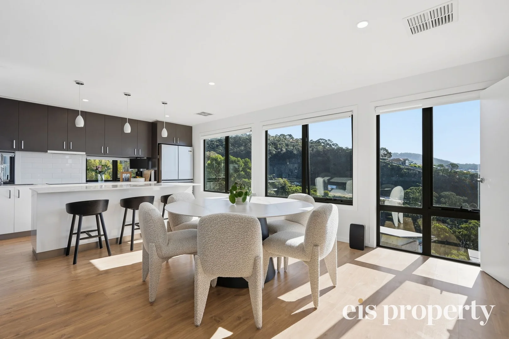 Additional image 6 of 9 Oberon Court, Dynnyrne TAS 7005