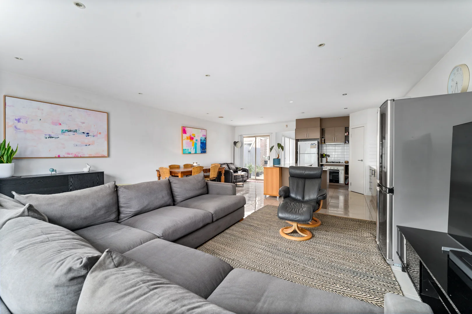 17 Cypress Avenue, Brooklyn VIC 3012 photo 3