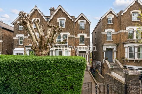 Green Lanes, London N4