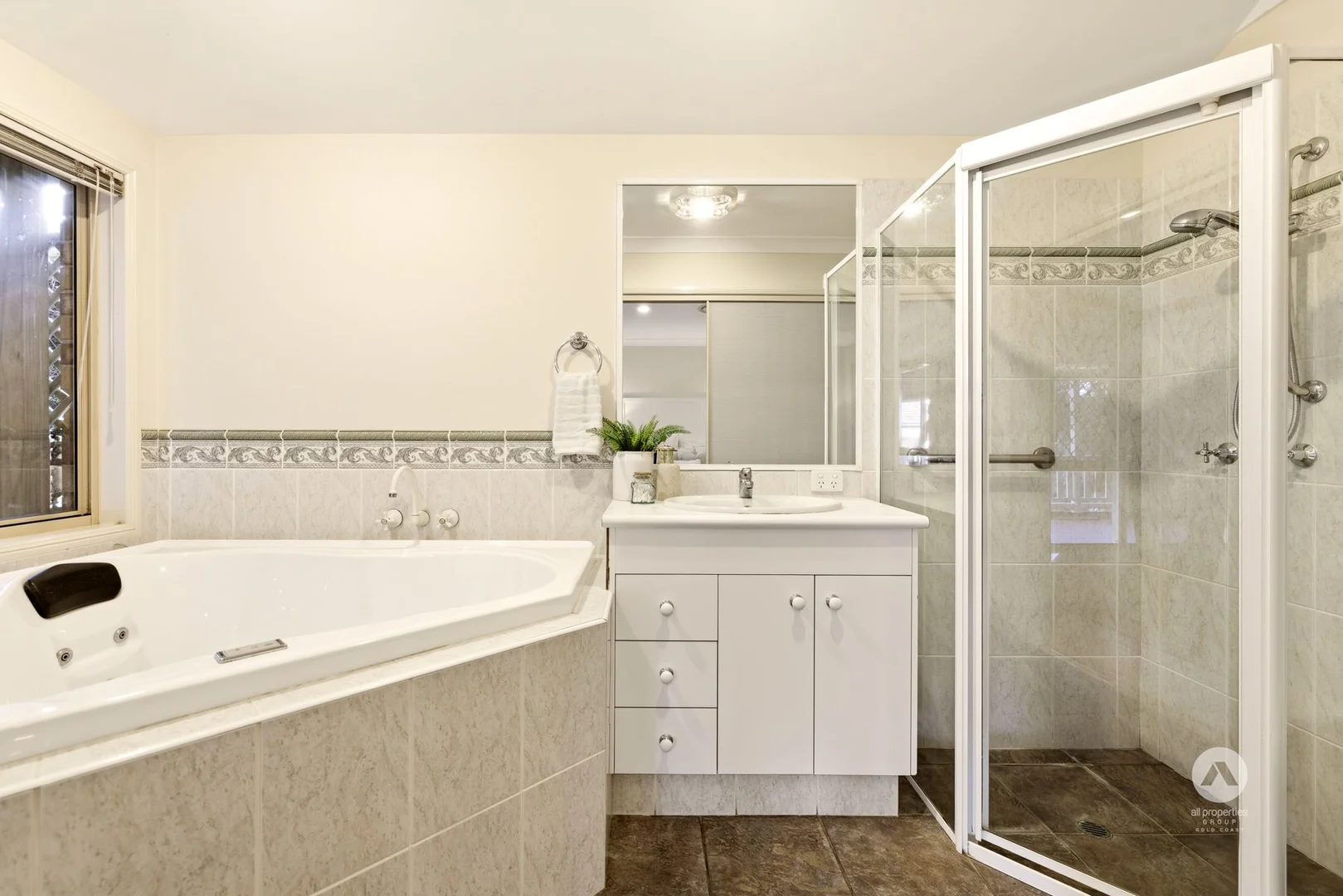 Additional image 21 of 28 Sir Charles Holm Drive, Ormeau Hills QLD 4208