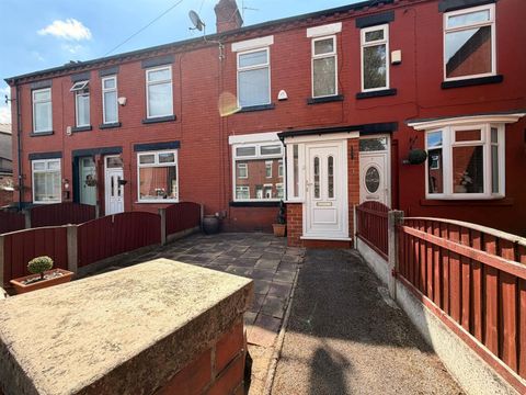 Parkfield Road North, Manchester M40
