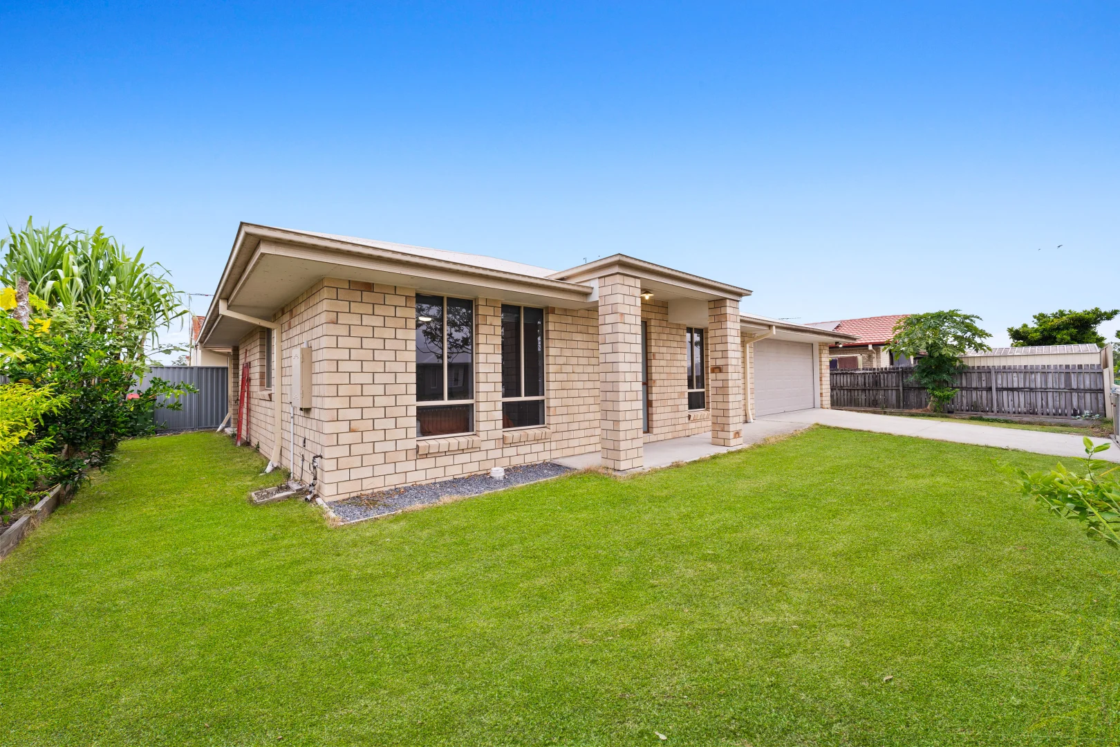 72 Judith Street, Crestmead QLD 4132 photo 2