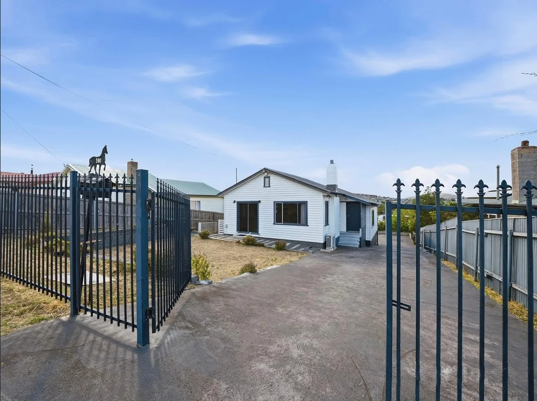 43 Renfrew Cir, Goodwood TAS 7010