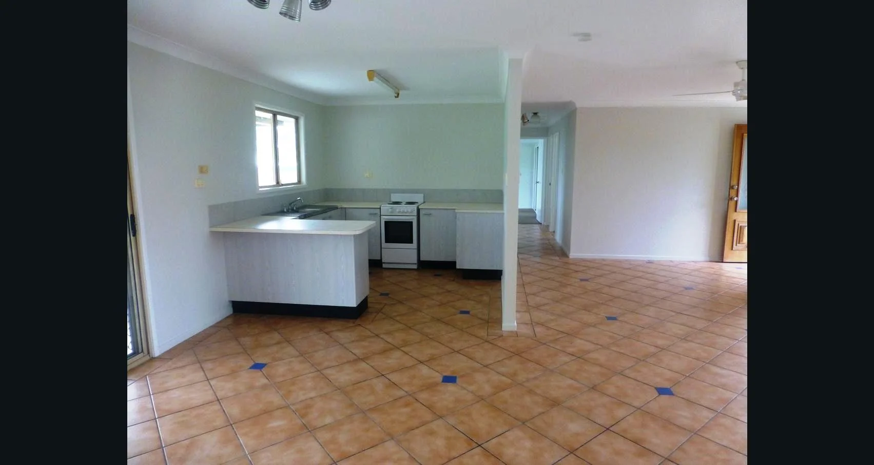 36 Kilby Street, Crestmead QLD 4132 photo 3