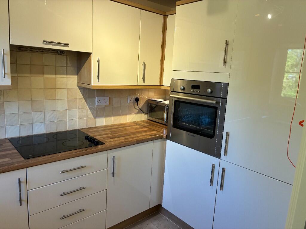 Additional image 9 of 9 Grange Court, 298 Warwick Road, Solihull, B92 7GL