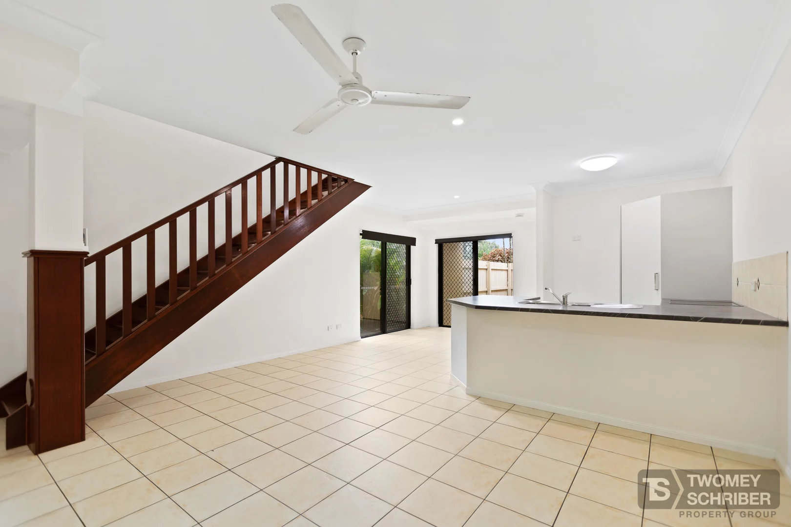 Additional image 2 of 1/11-19 Stratford Parade, Stratford QLD 4870