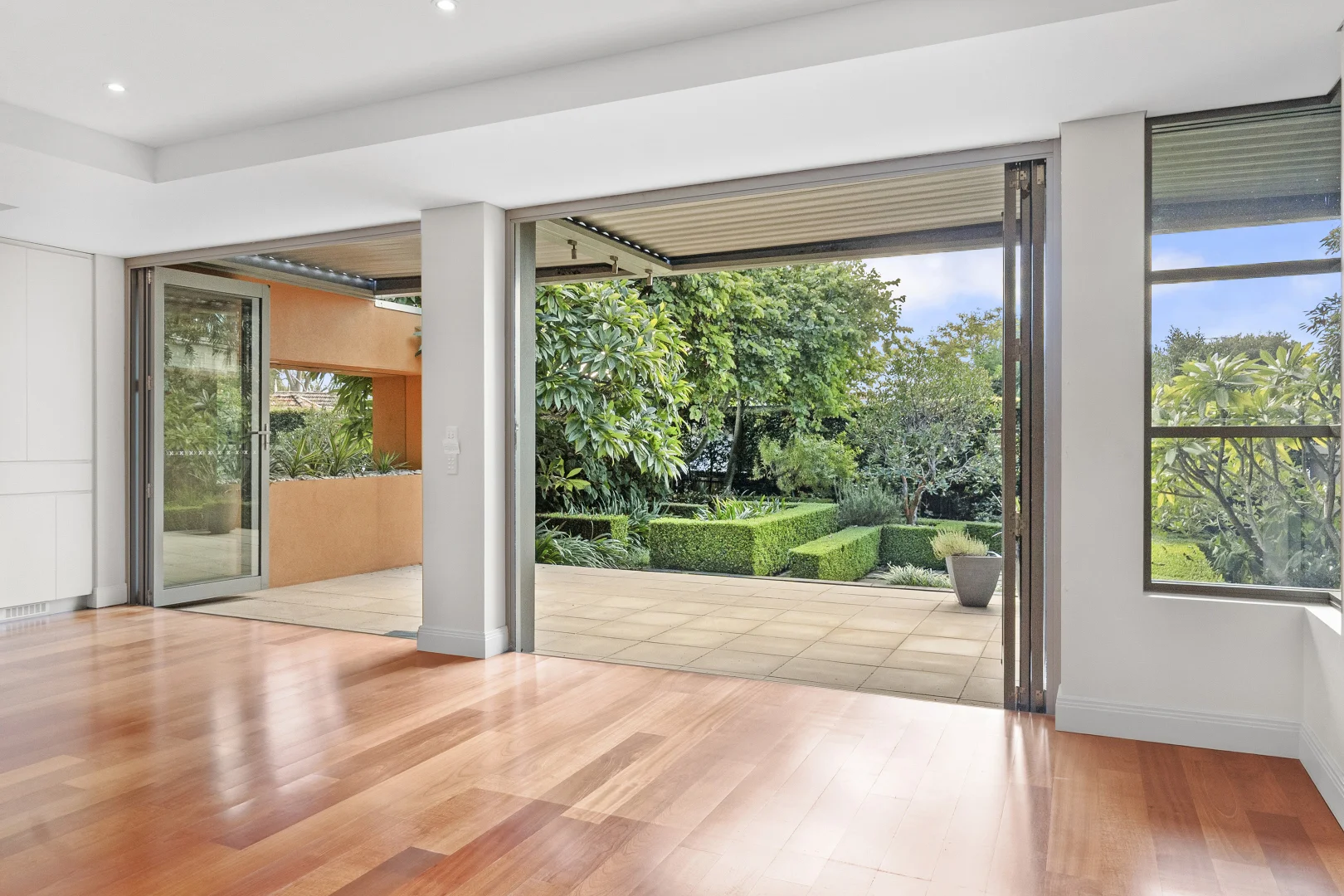Additional image 4 of 99 Edinburgh Road, Castlecrag NSW 2068