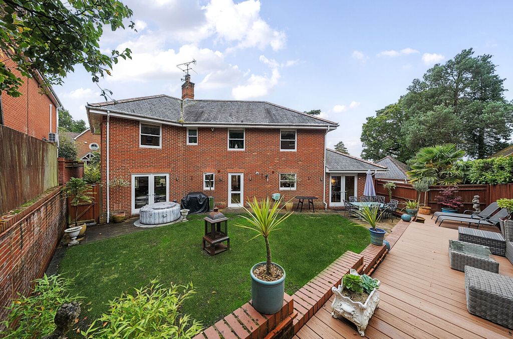 Additional image 8 of 5 bed detached house for saleCleek Drive, Bassett, Southampton, Hampshire SO16