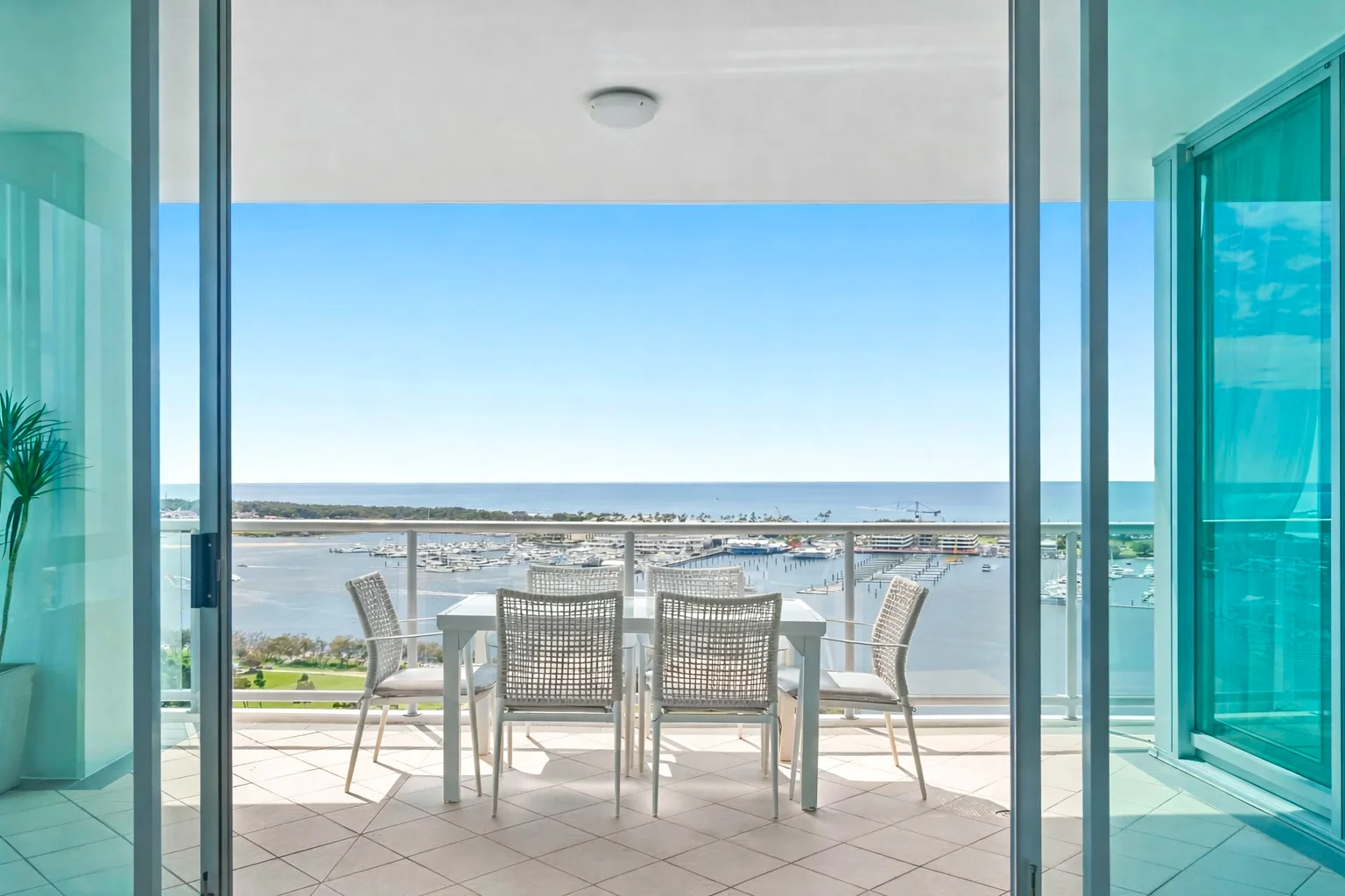 2403/1 Como Crescent, Southport QLD 4215 photo 3