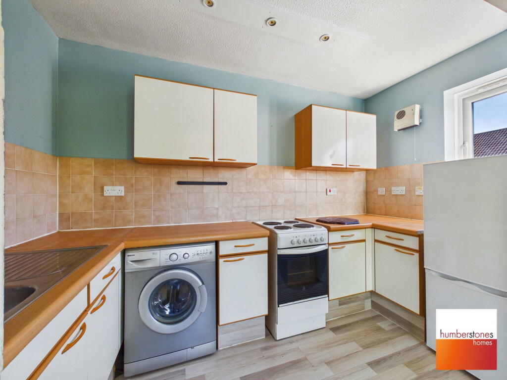 Mallard Drive - Oldbury photo 2