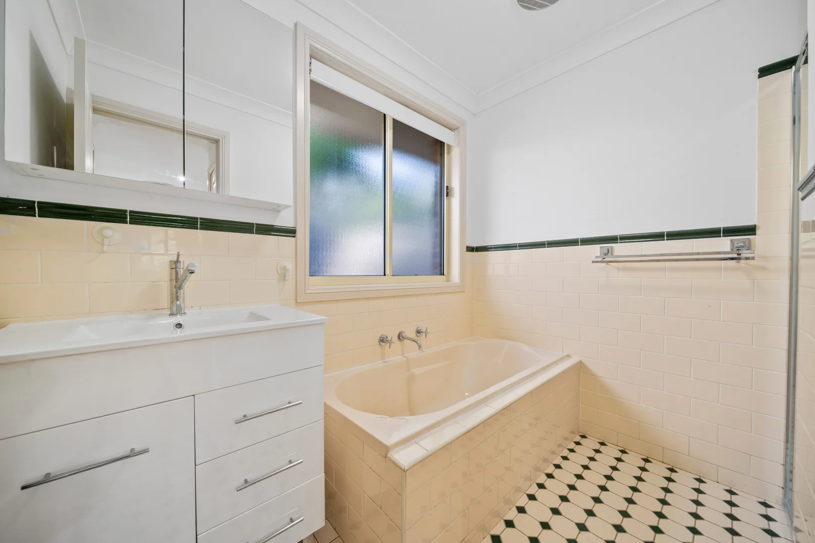 Additional image 11 of 25B Barker Street, Cambridge Park NSW 2747