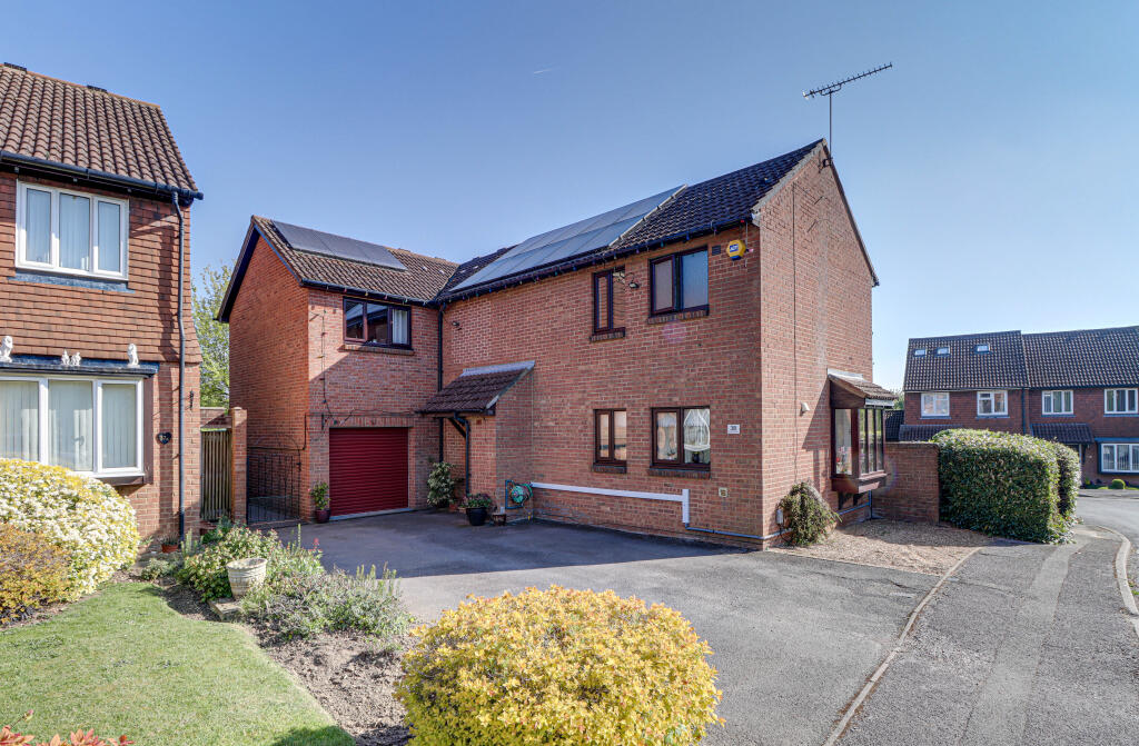Beverley Gardens, St Albans, AL4