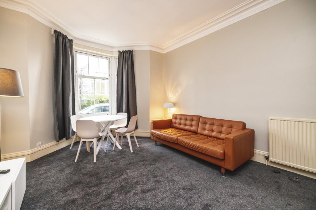 Whitehall Place, Aberdeen, Aberdeenshire, AB25 photo 3