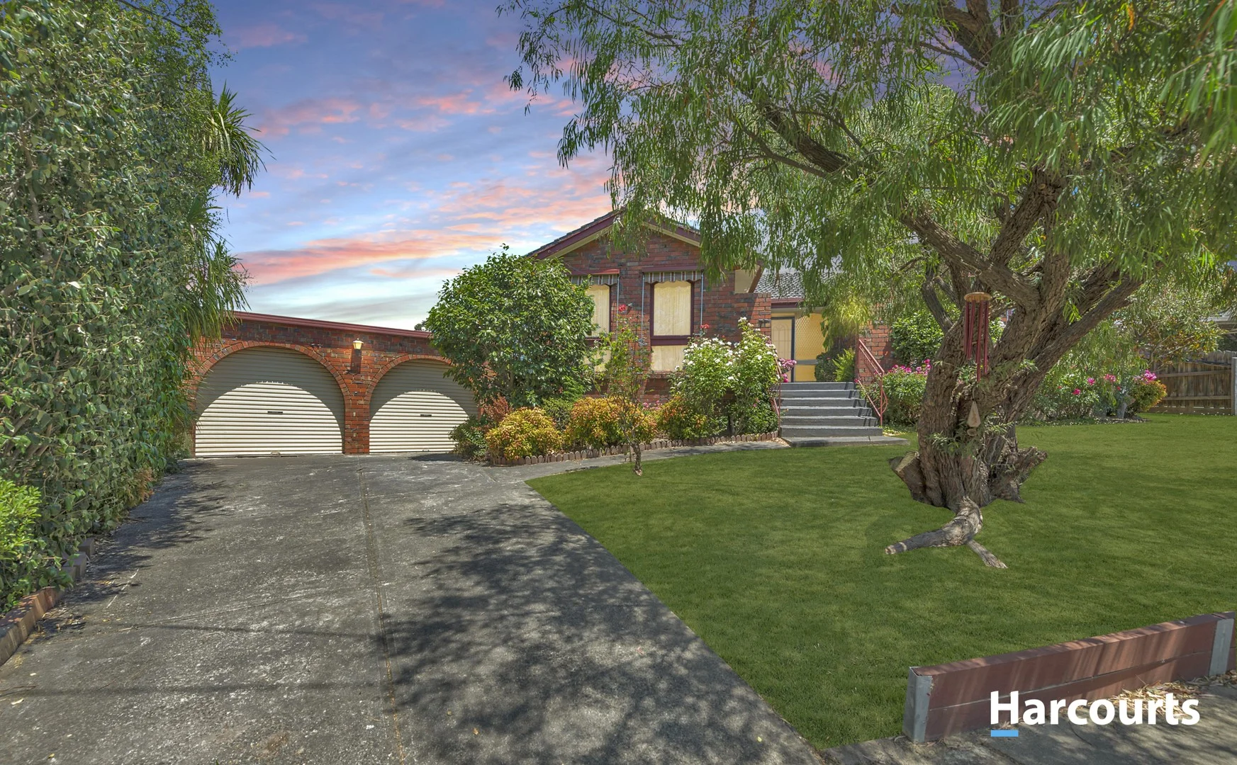 8 White Ash Court, Vermont South VIC 3133