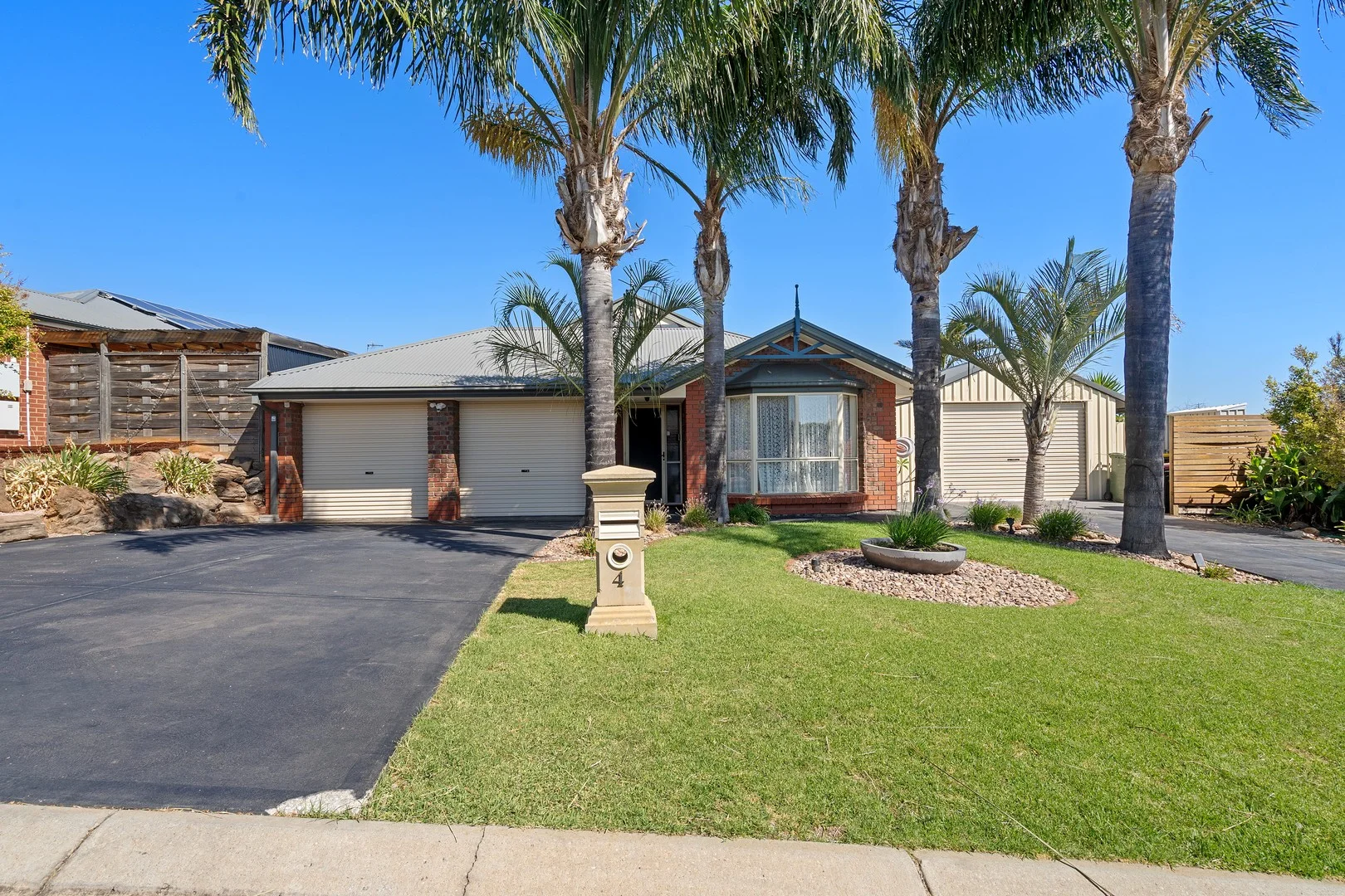 4 Exford Boulevard, Craigmore SA 5114