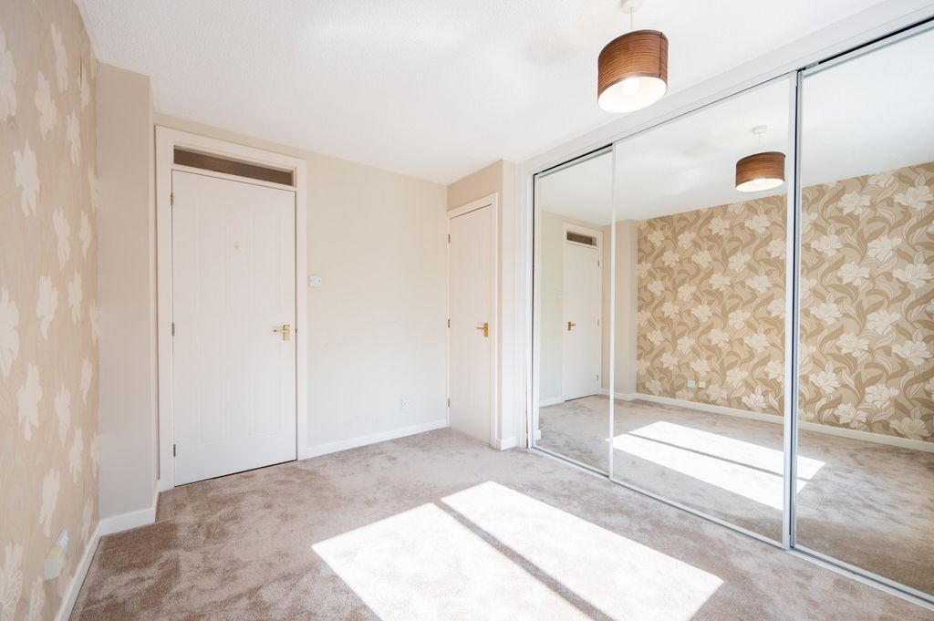Additional image 6 of 2 bed detached bungalow to rentBroomhill Crescent, Alexandria, West Dunbartonshire G83
