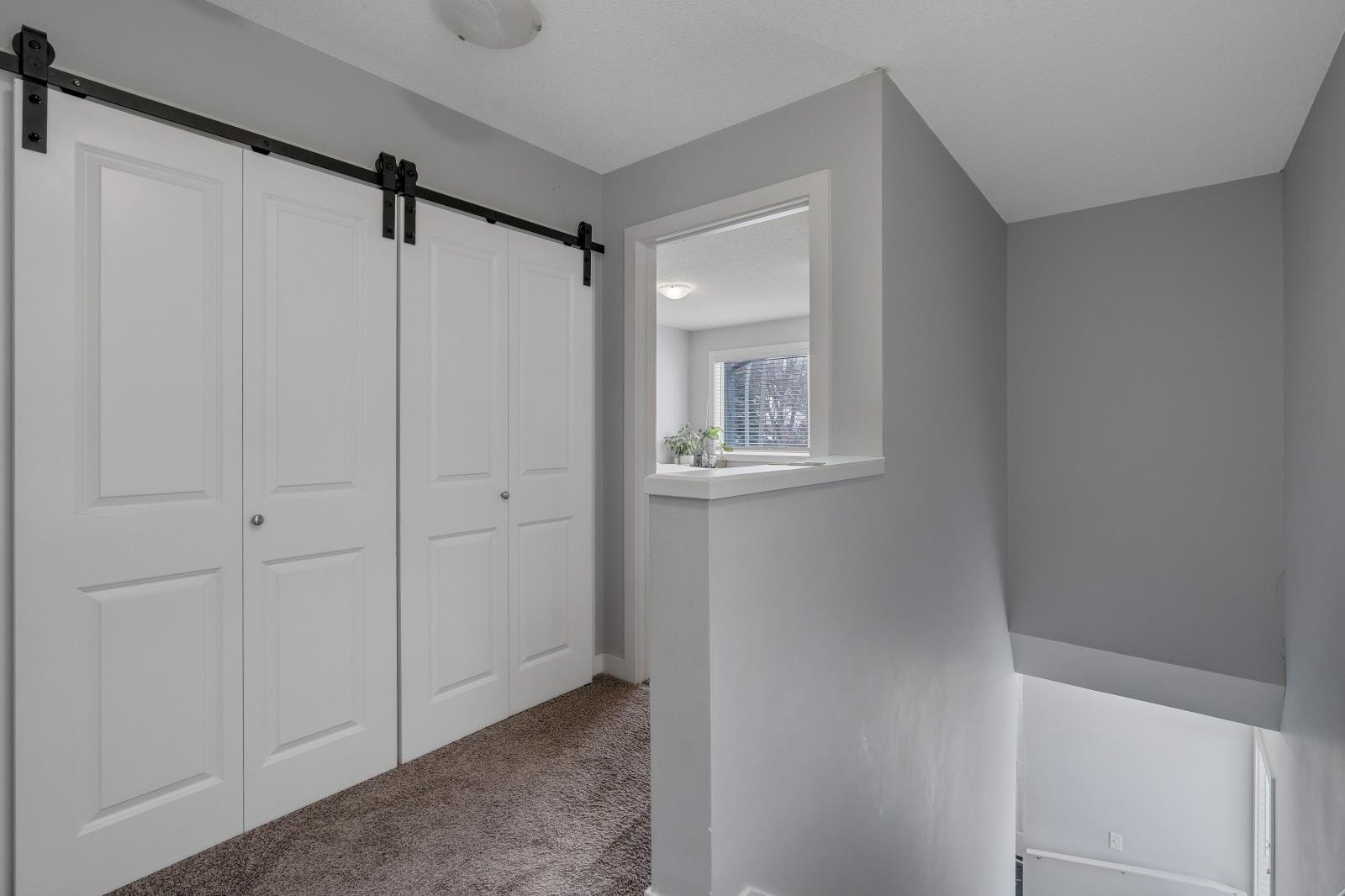 10104 122 Avenue NW, Edmonton, AB, T5G1Z7 photo 4