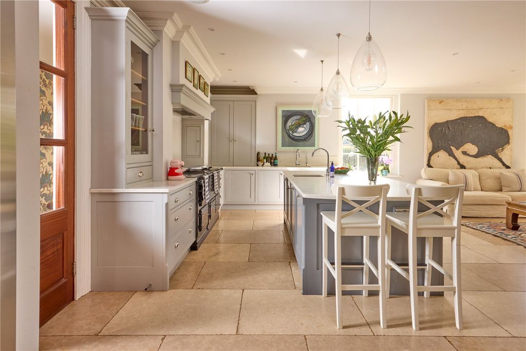 Additional image 3 of 6 bed detached house for saleSlapton, Towcester, Northamptonshire NN12